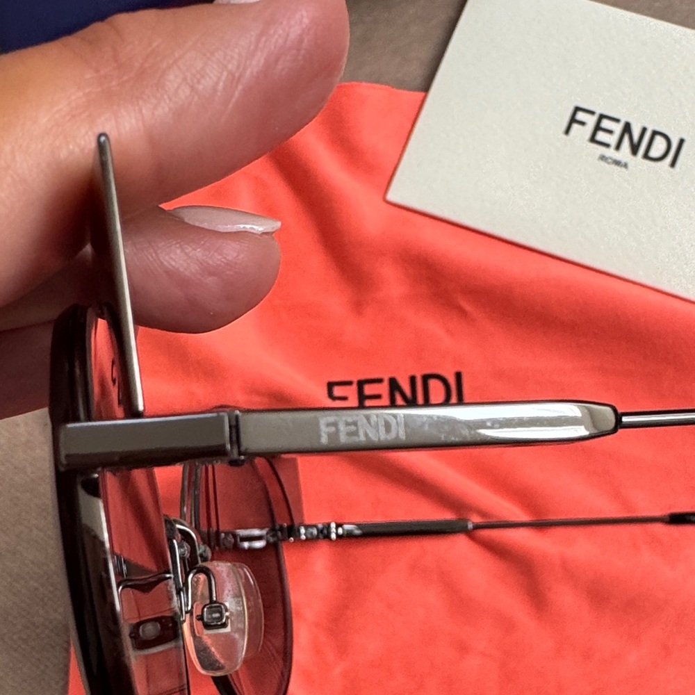 FENDI Round Cat-Eye Rim Sunglasses – Made in Italy ✨ - Picture 10 of 16